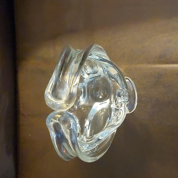 Glass Basket by Action International Ltd. - Picture 2 of 8